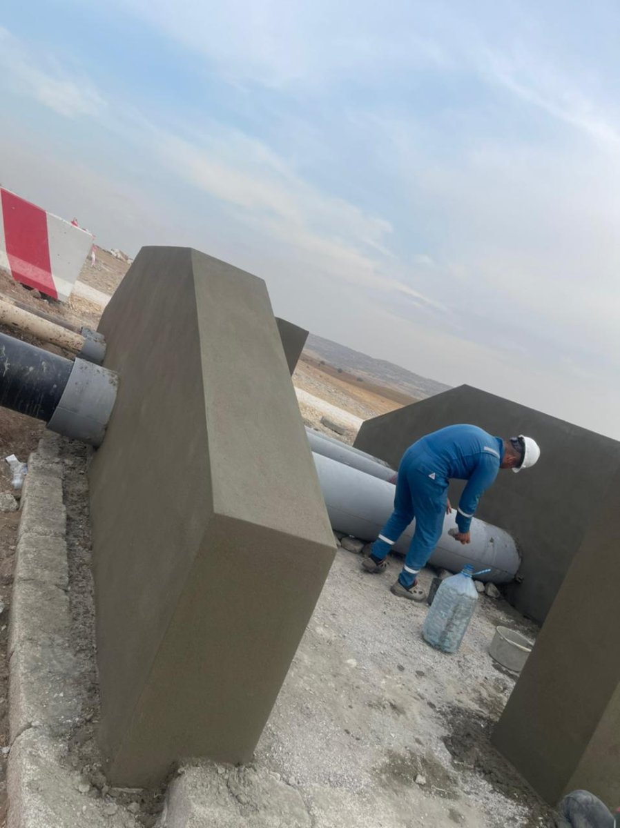 Construction of new sheep crossover near Kaparok