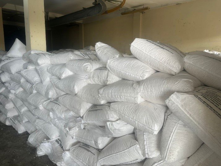 High-Quality Aluminum Sulfate (Dry Granular Form) for Water Treatment